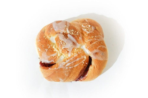 Drożdżówka owoce leśne.jpg