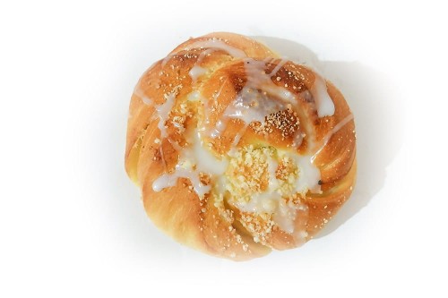 Drożdżówka z morelą.jpg